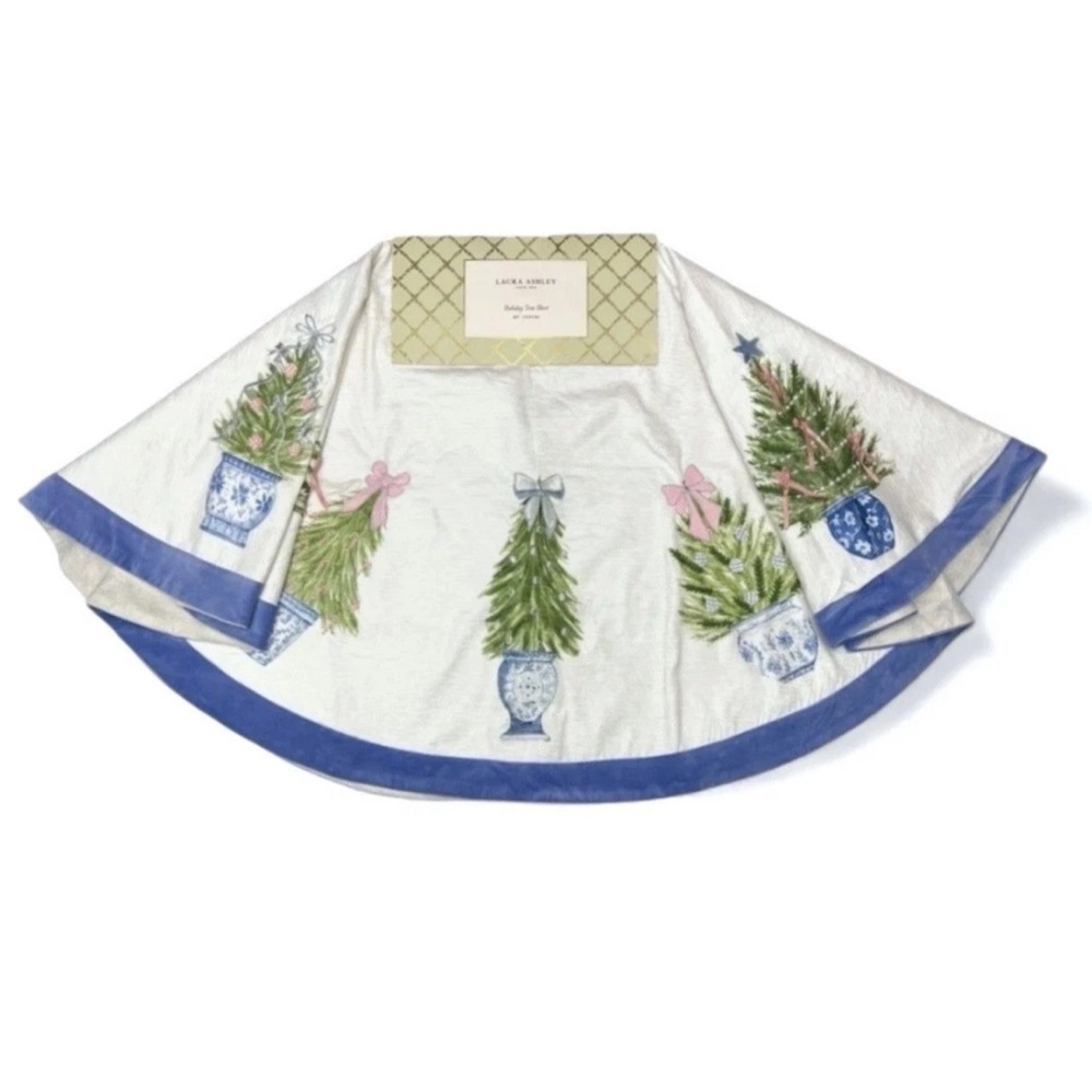 Laura Ashley Blue Chinoserie Christmas Trees in Vase Tree Skirt Embroidered 56”